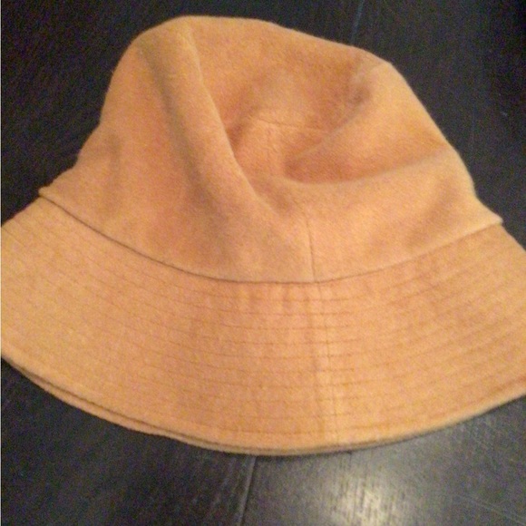 Rare ! Wyeth terry cloth Carmel bucket hat